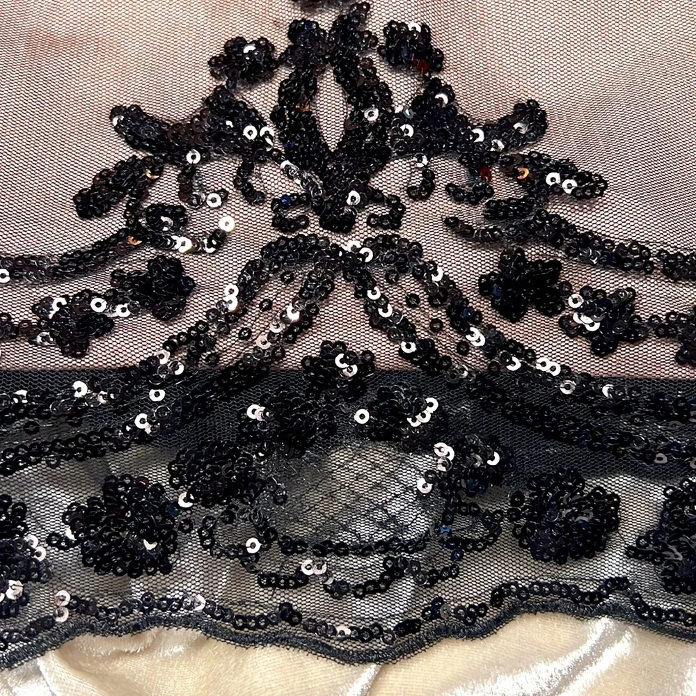 SEEK The Label “Lacey” Sequin Top - Picture 3 of 4